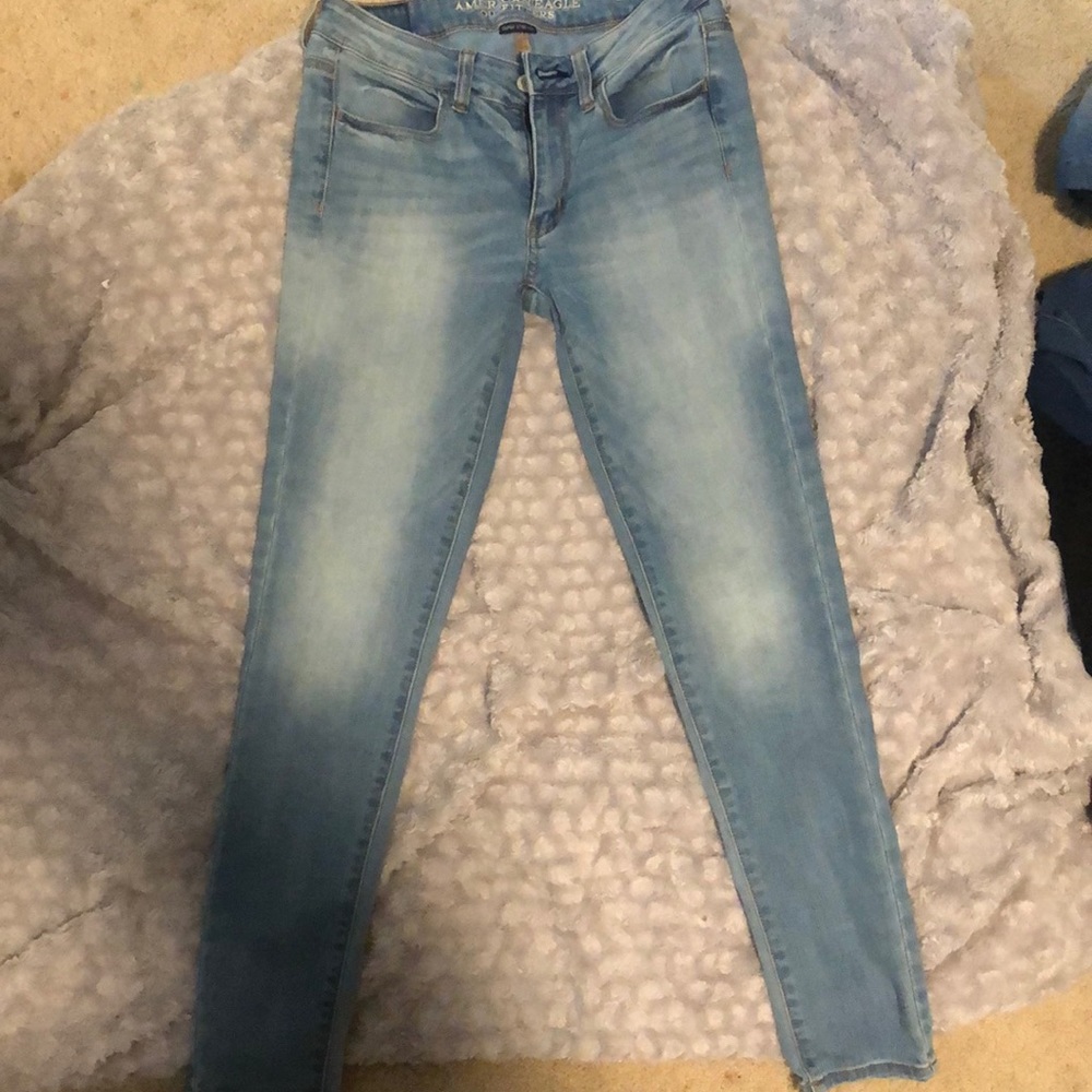 american eagle light jeans
